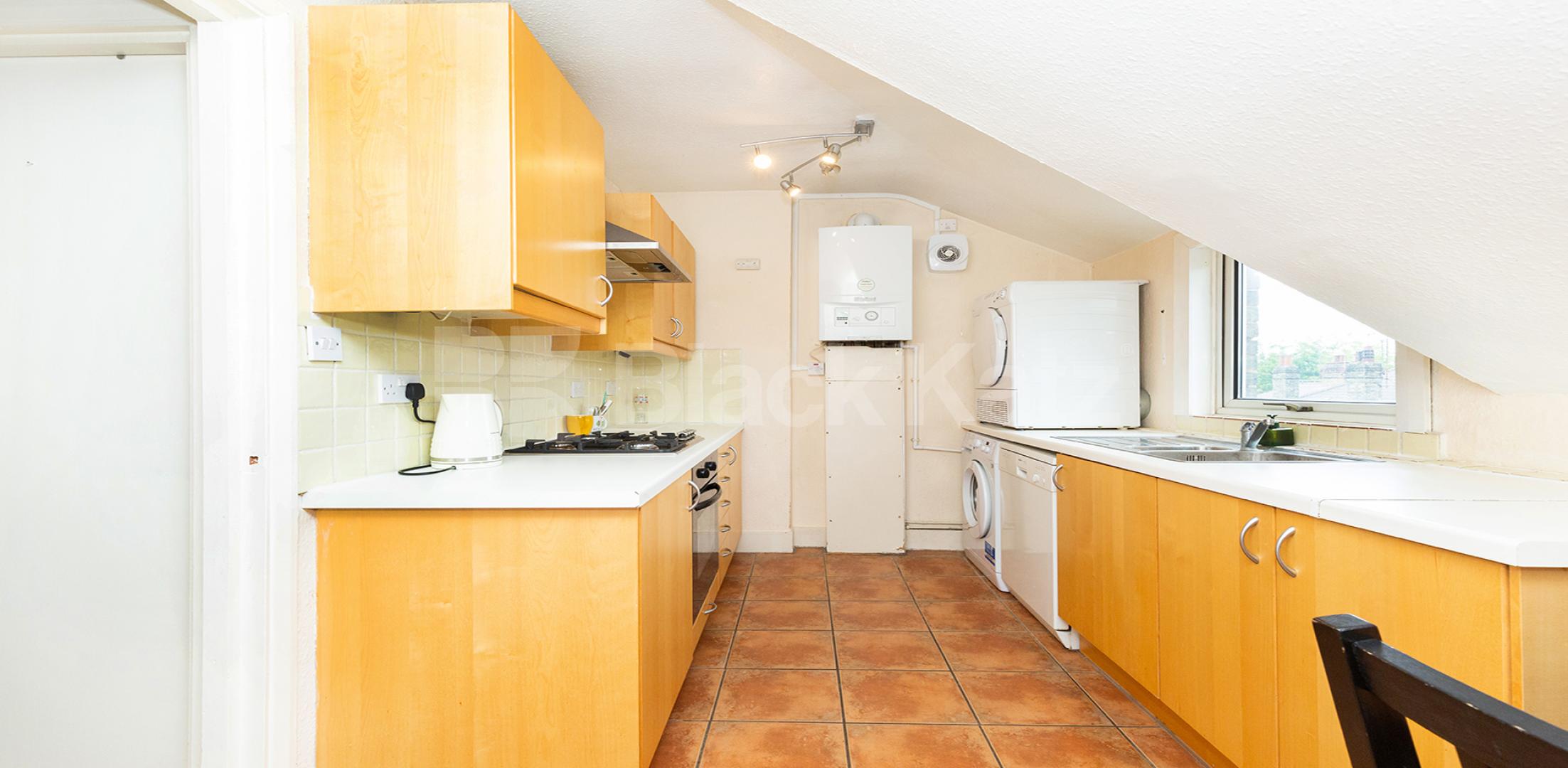 			NEW INSTRUCTION!, 1 Bedroom, 1 bath, 1 reception Flat			 Church Lane, Crouch End